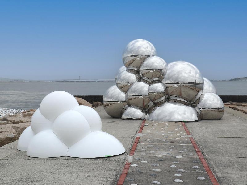 Our new monument is now complete at Marble Beach!